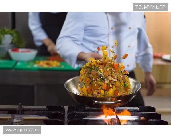 刷到林孝埈晒晚餐：牛排和私人厨师同框，我的外卖单都不好意思发了